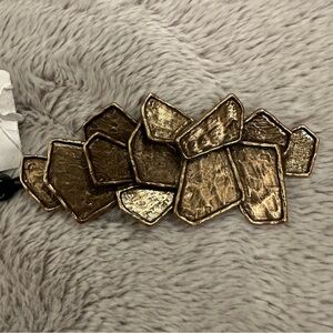 NWT Oscar De La Renta gold buckle